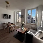Apartment Richard Merrill, En Plein Centre, 4 Pers