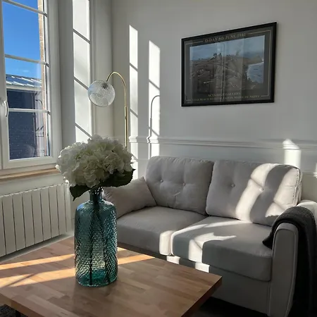 Richard Merrill, En Plein Centre, 4 Pers * Sainte-Mère-Église