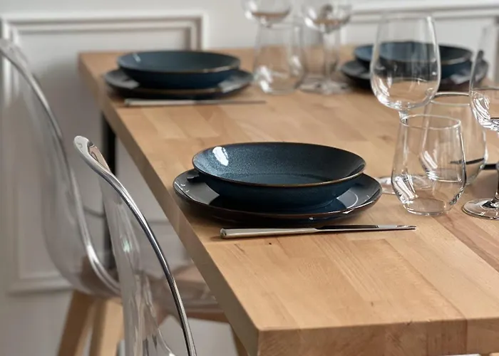 Richard Merrill, En Plein Centre, 4 Pers アパート Sainte-Mère-Église