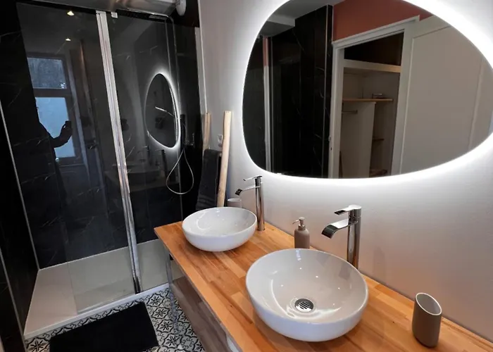 Richard Merrill, En Plein Centre, 4 Pers