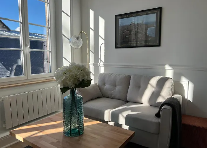 Richard Merrill, En Plein Centre, 4 Pers * Sainte-Mère-Église